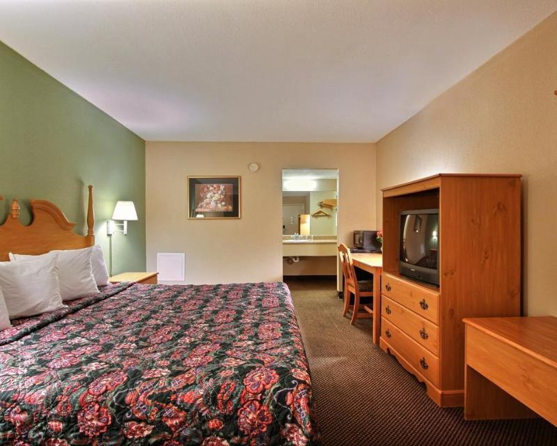 Econo Lodge Walterboro Room photo
